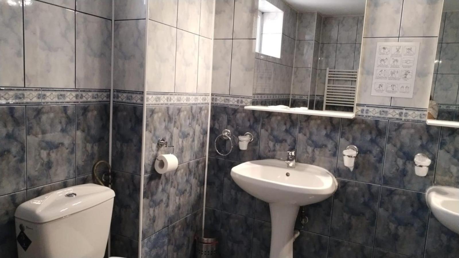 Pension Happy Day - Motorcycle Friendly Sibiu Exterior foto