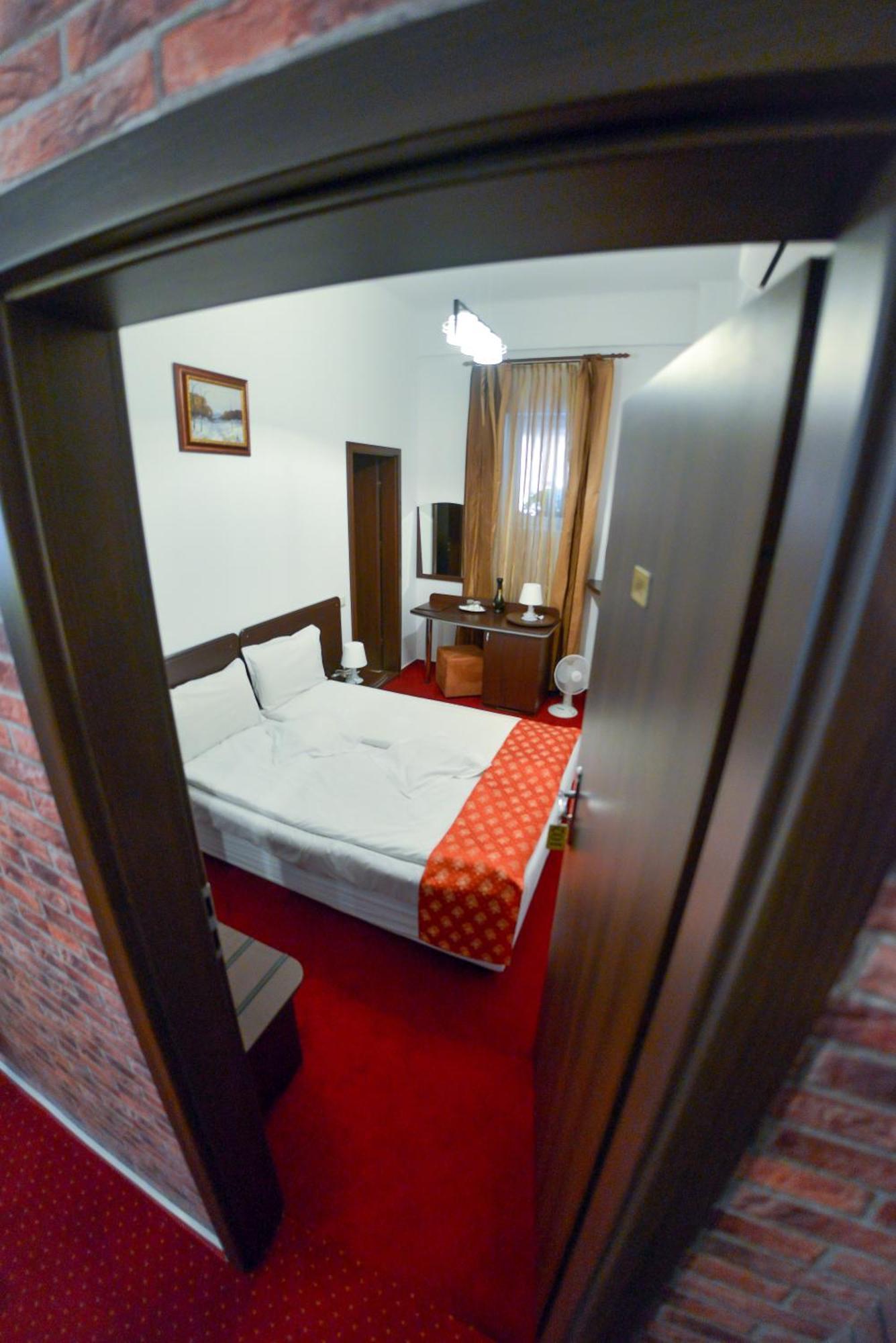 Pension Happy Day - Motorcycle Friendly Sibiu Exterior foto